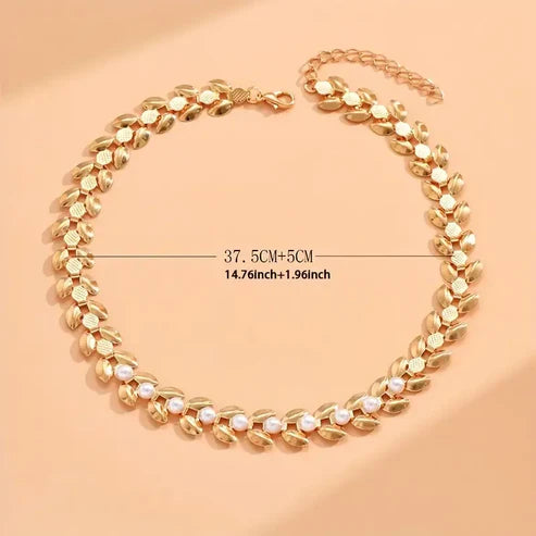 Elegant Golden-Tone Wheat Ear Choker Necklace with Faux Pearls.